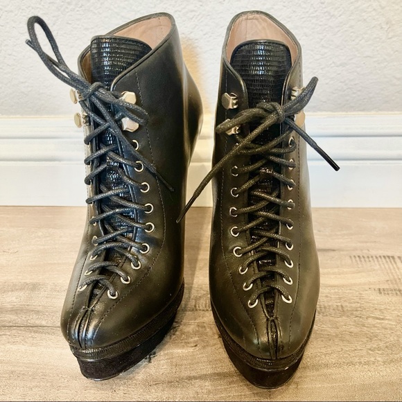 ANN TAYLOR AXIA LACEUP PLATFORM BOOTS | SIZE 6 - Picture 3 of 6